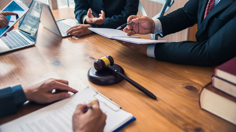 Segundo Braulio Henrique Dias Viana, a consultoria de processos alinha práticas internas com objetivos estratégicos, promovendo uma cultura organizacional mais eficiente e produtiva.