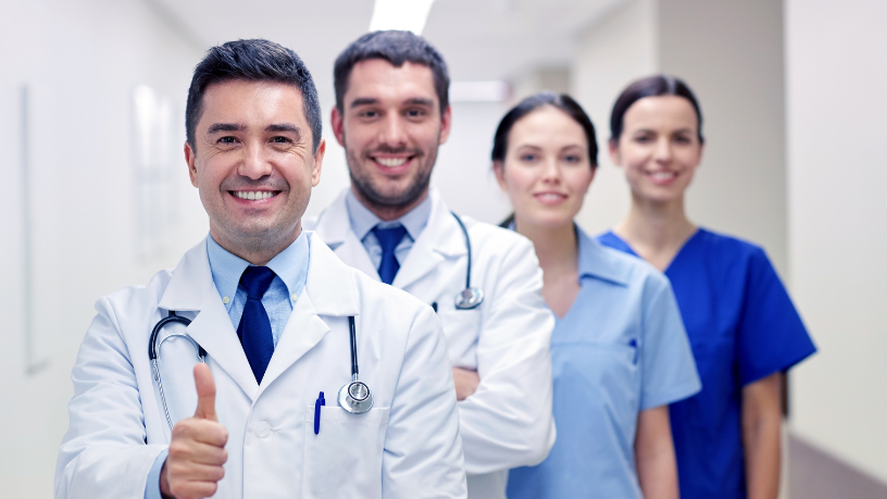 Investir na capacitação contínua garante profissionais mais preparados e resultados de atendimento superiores.