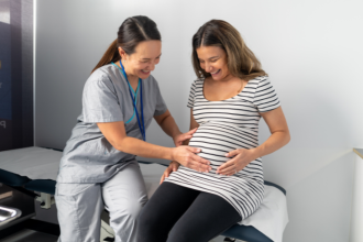 Dra. Thaline Neves explica como os avanços da medicina fetal transformam o prognóstico de gestações de alto risco.