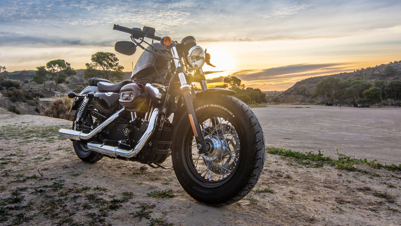 Descubra com Márcio Velho da Silva como o motociclismo vai além da estrada e se torna um estilo de vida.